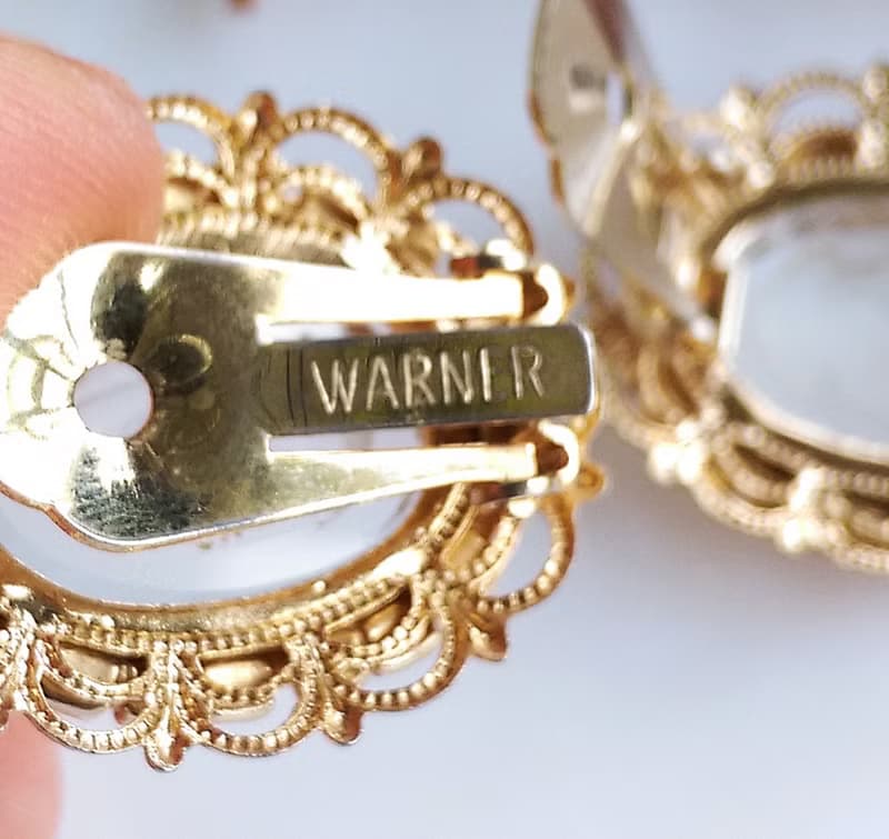 Vintage Jewelry 西洋古董飾品 WARNER CAMEO 清透 夾式耳環