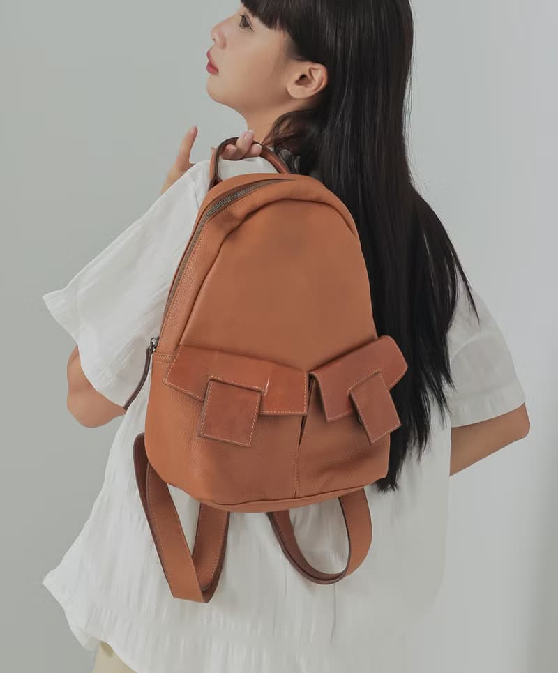 supportingrole 三角闊型真皮中性簡約休閒後背包 咖啡