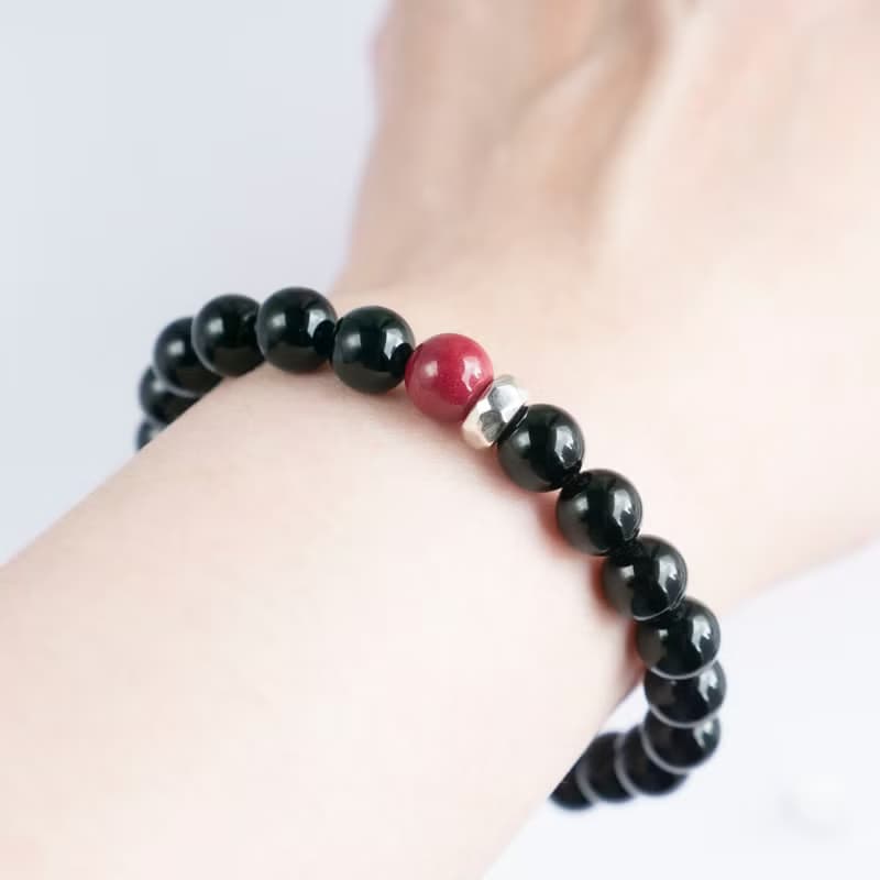 紫金硃砂 × 黑瑪瑙-為你擋下不該靠近的風雨-925銀護身辟邪手環