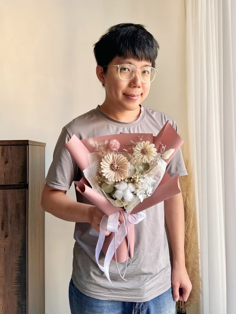 小宇宙 乾燥花束 畢業花束 多色可選