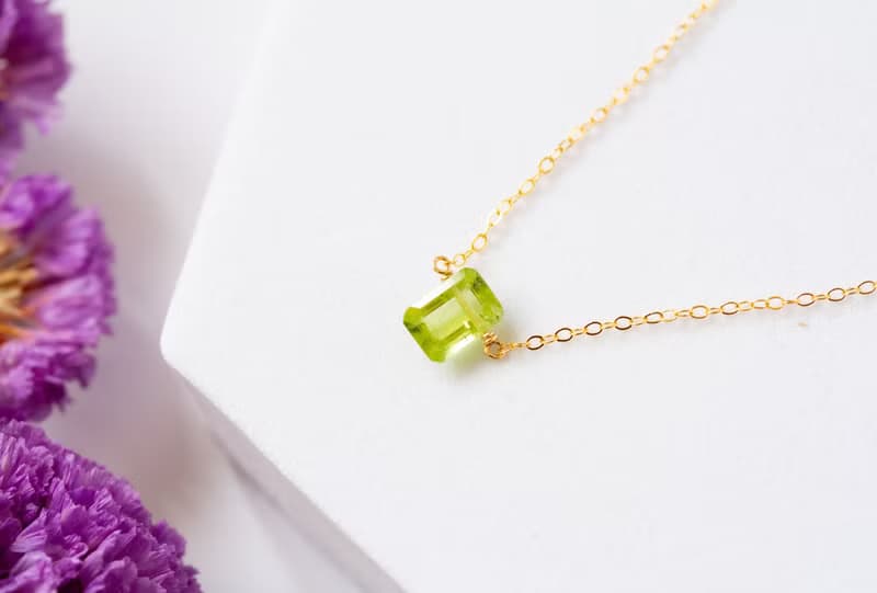 ペリドットのジュエルネックレス 14kgf / Peridot Gemstone Necklace 14kgf
