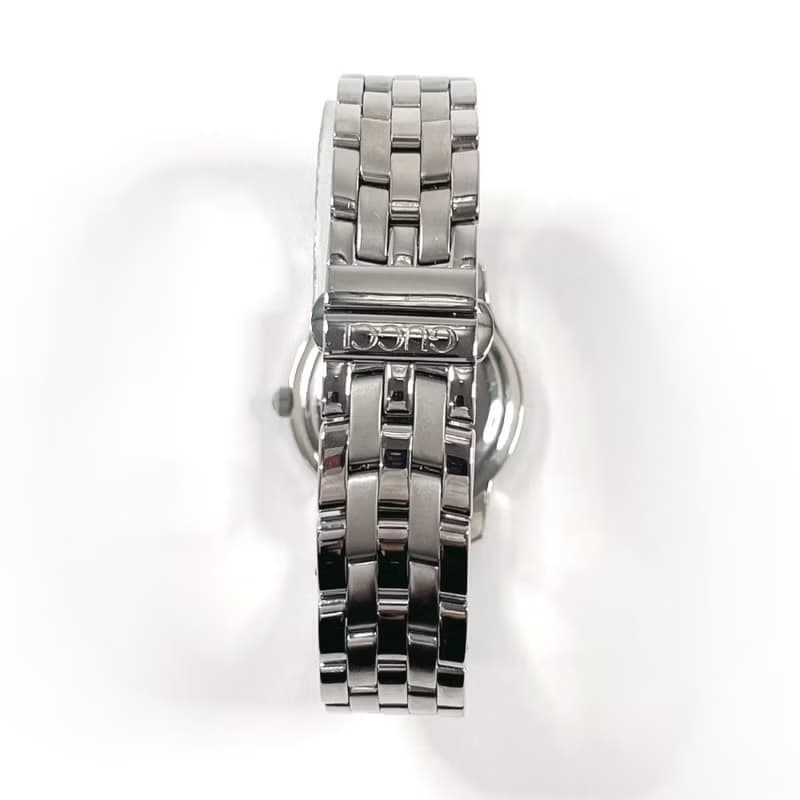 【日本直送 中古美品】グッチ GUCCI 腕時計 5500L ステンレススチール シルバー クオーツ シルバー文字盤 レディース
