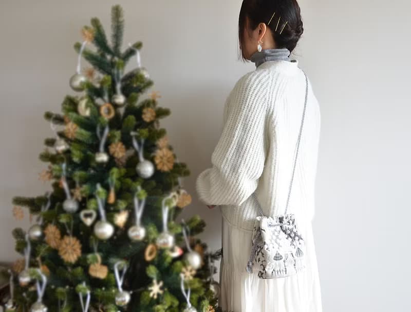 限定クリスマスカラー　モスクポシェットマリンバッグ　シルバーホワイト　クリスマスギフト・ご褒美にも