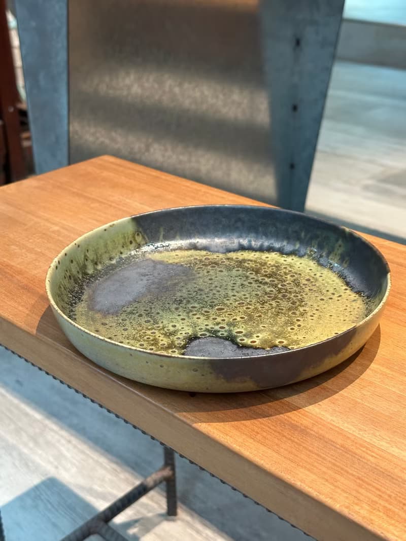 流動灰釉圓盤茶盤