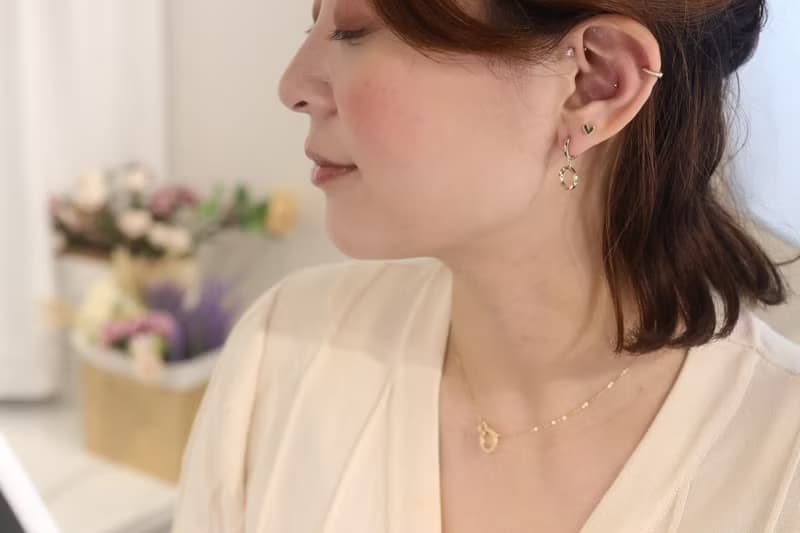 14K 圓簍空刻紋墜耳扣耳環 (內徑 8 mm) 洗澡免摘 碰水流汗不褪色