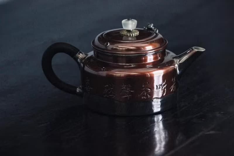 尚幀品 金蟾流劍形德鐘銅包銀壺 純銀泡茶壺 銀急須 130cc