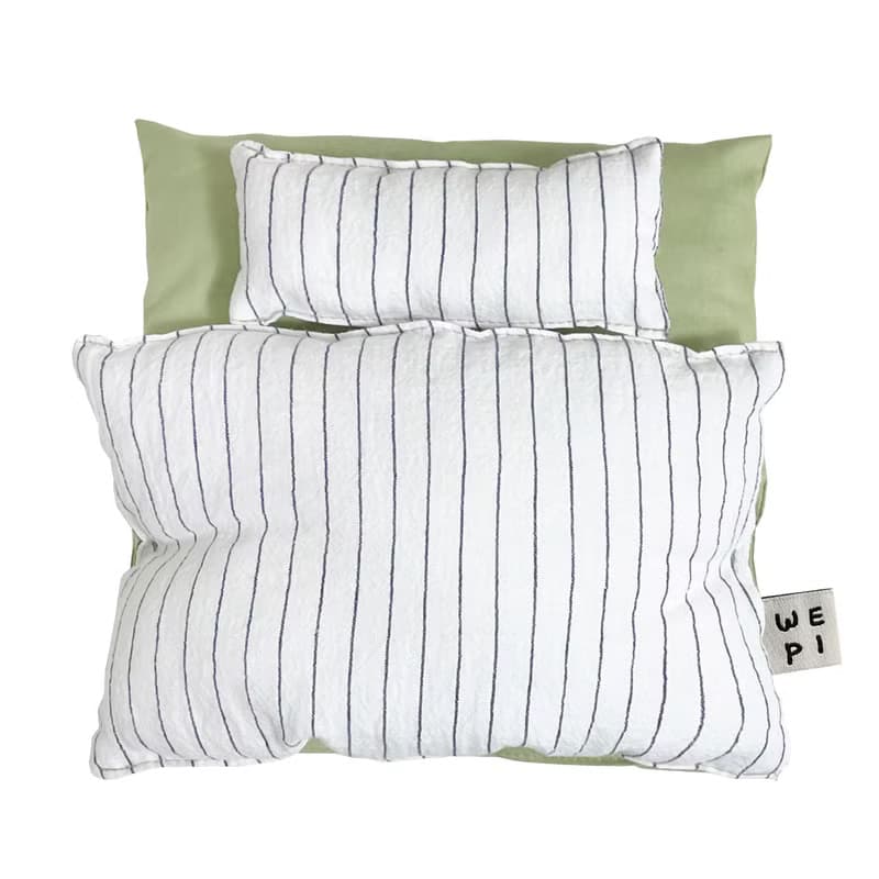 Modern green doll bedding /handmade mini doll present miniature cushion play