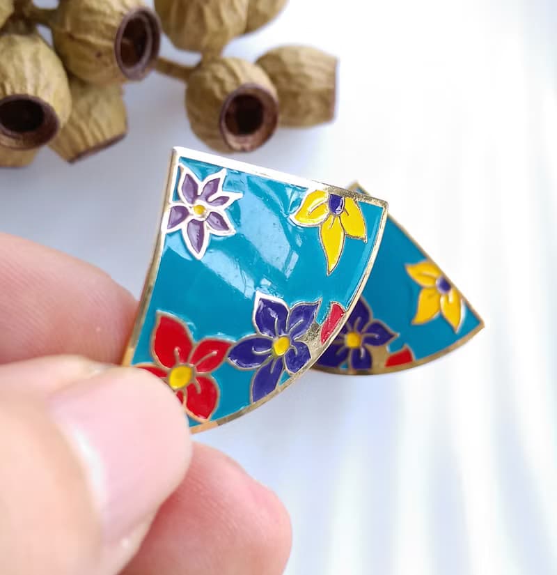 Vintage Jewelry 西洋古董飾品 景泰藍 藍底彩花  針式耳環