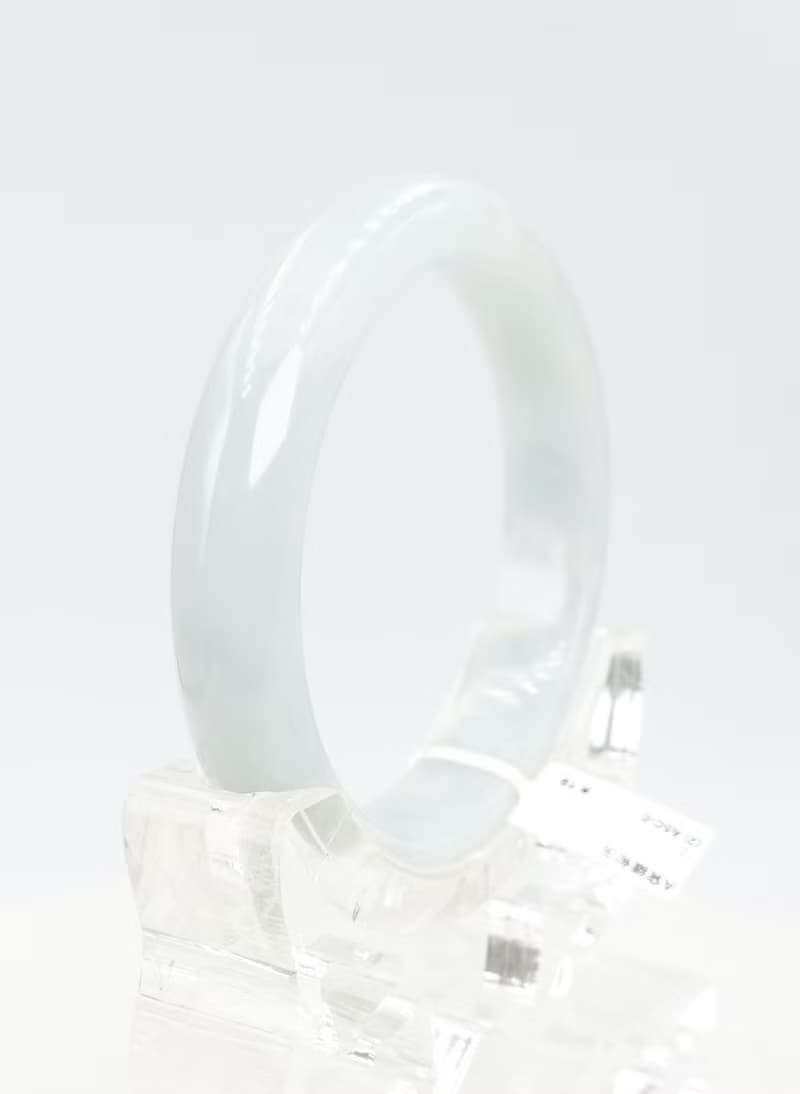 寶麗金珠寶-天然糯種淡綠A貨緬甸玉手鐲