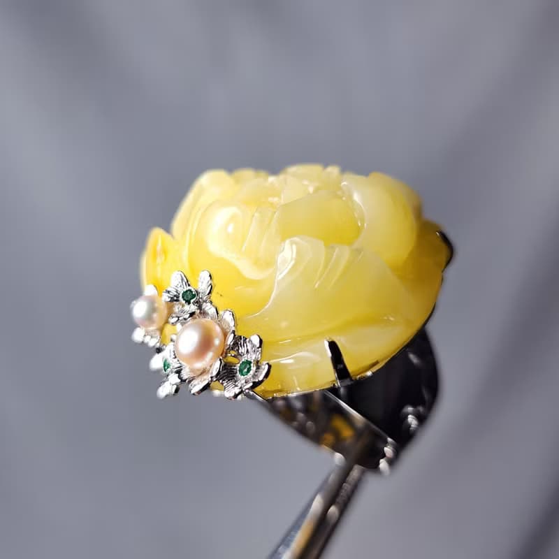 天然 琥珀 蜜蠟 牡丹 花開富貴 大寶石戒指 內徑17.2mm 單品 禮物