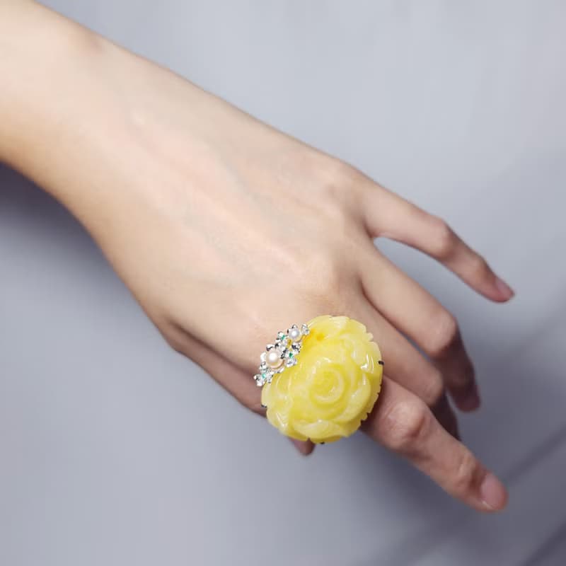 天然 琥珀 蜜蠟 牡丹 花開富貴 大寶石戒指 內徑17.2mm 單品 禮物