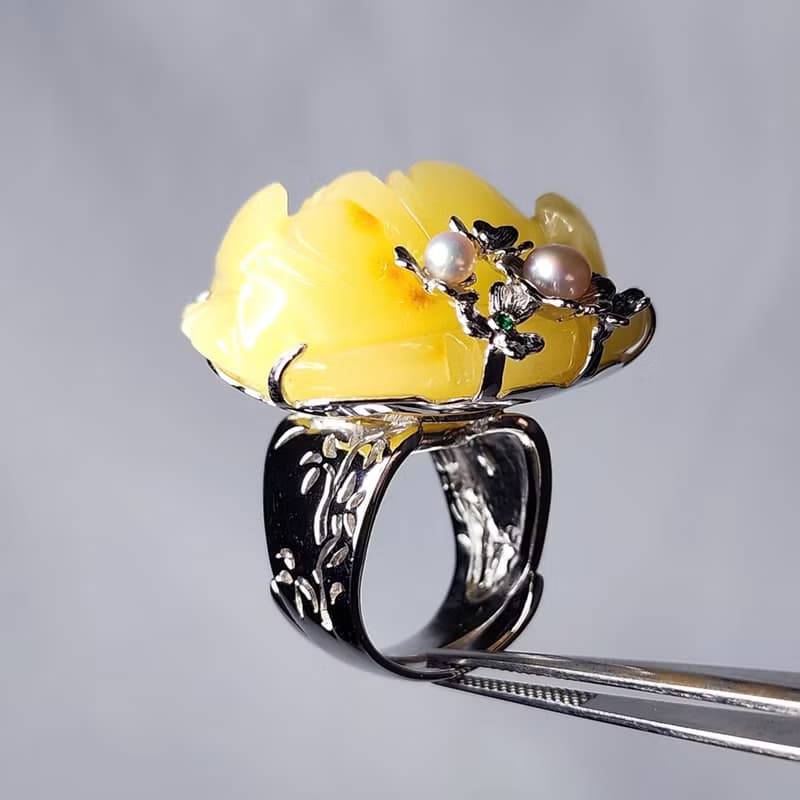天然 琥珀 蜜蠟 牡丹 花開富貴 大寶石戒指 內徑17.2mm 單品 禮物
