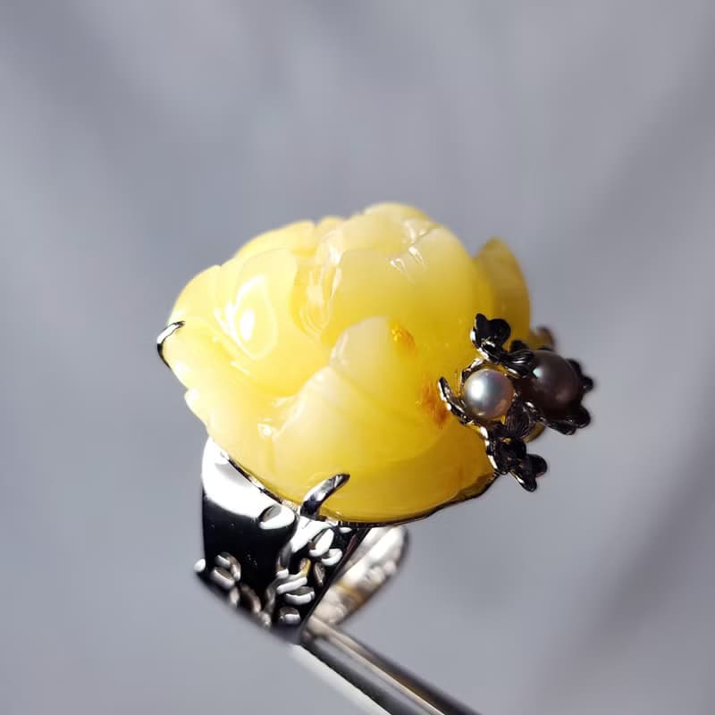 天然 琥珀 蜜蠟 牡丹 花開富貴 大寶石戒指 內徑17.2mm 單品 禮物