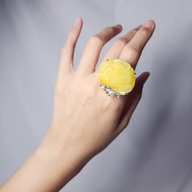 天然 琥珀 蜜蠟 牡丹 花開富貴 大寶石戒指 內徑17.2mm 單品 禮物