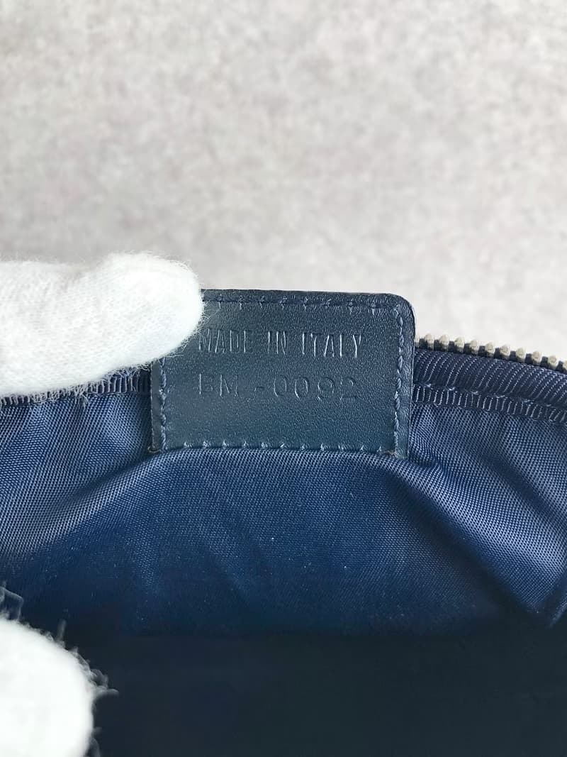 【 日本直送　名牌中古包 】Christian Dior クリスチャン ディオール トロッター ポーチ ネイビー vintage ヴィンテージ pin86n