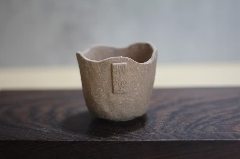 【送禮好物】35ml 波浪 手捏茶杯 小酒杯 陶作家葉佳佩製