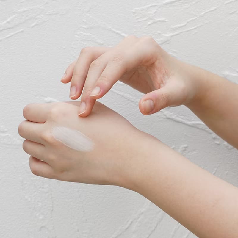 【贈送美妝蛋】SPF50+美白防曬乳2入組 l 可加購玫瑰香水