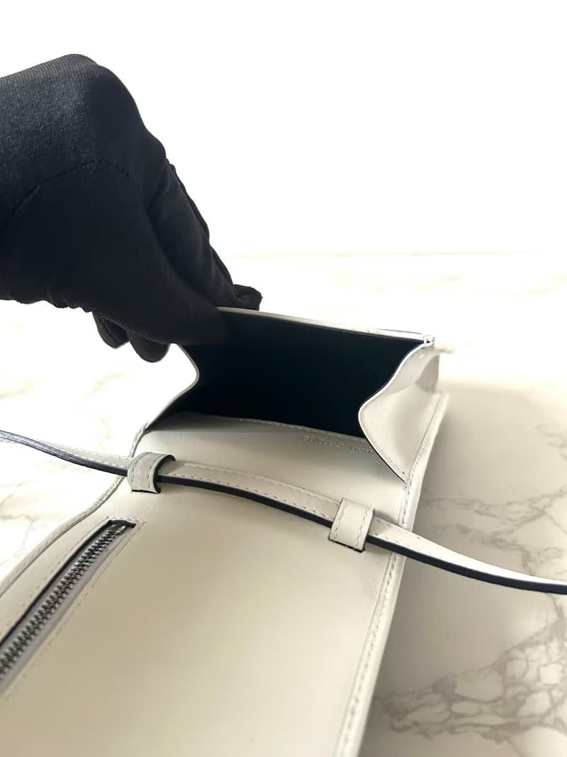 初夏優惠-中古二手Celine暗花WOC皮革側背孭單肩手袋錢包皮夾小包