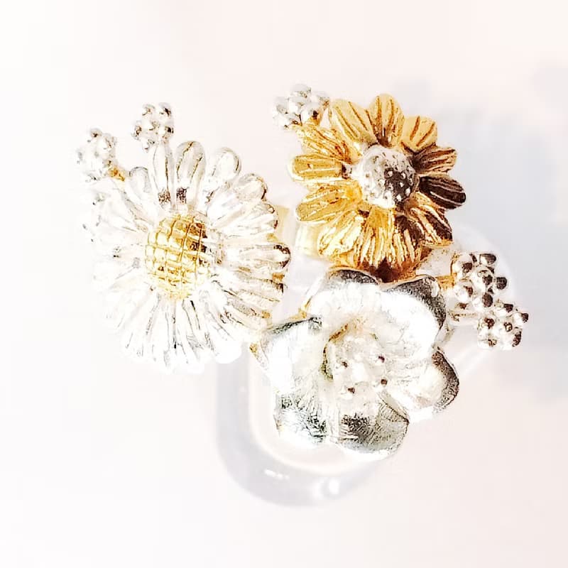 フリーサイズ ちいさなブーケのリング　MODEL　silver & goldplating by Gravi