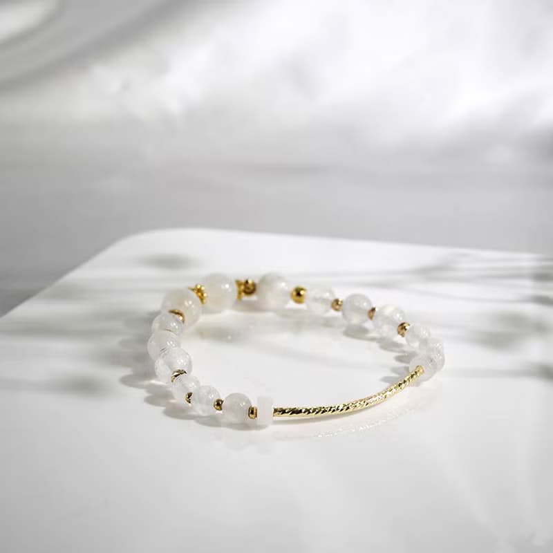 雪之月 | A19月光石手鍊