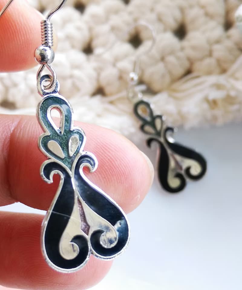 Vintage Jewelry 西洋古董飾品 景泰藍 黑底 流紋 耳勾 針式耳環