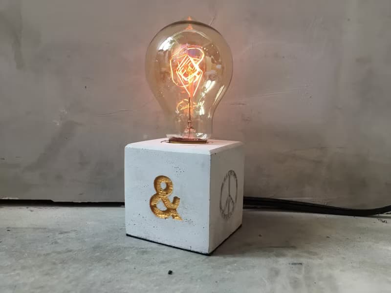 曙MUSE 愛與和平水泥桌燈 LED燈 鎢絲燈泡 USB燈  擺設 禮物