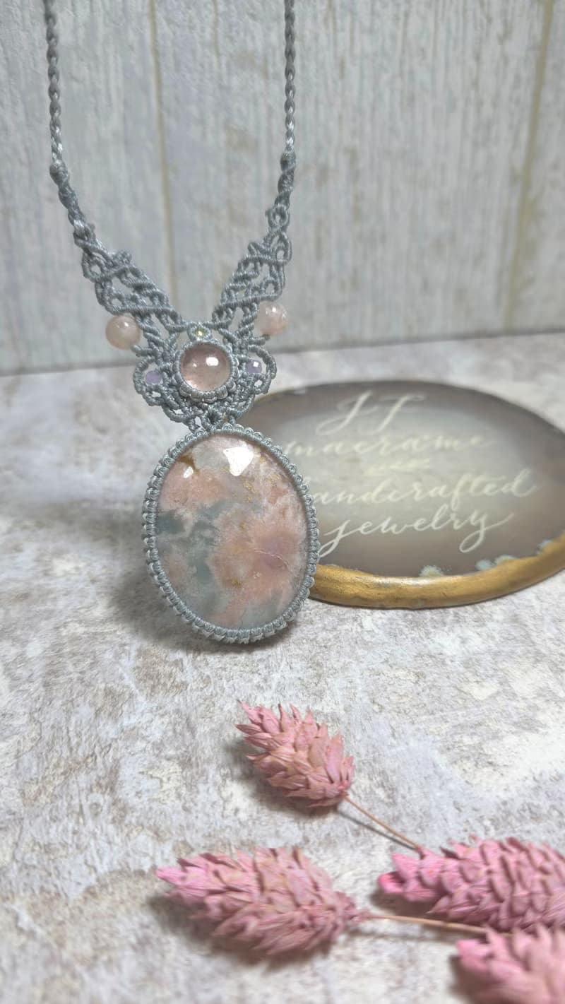 SA52櫻花瑪瑙。粉摩根石。南美蠟線編織項鍊