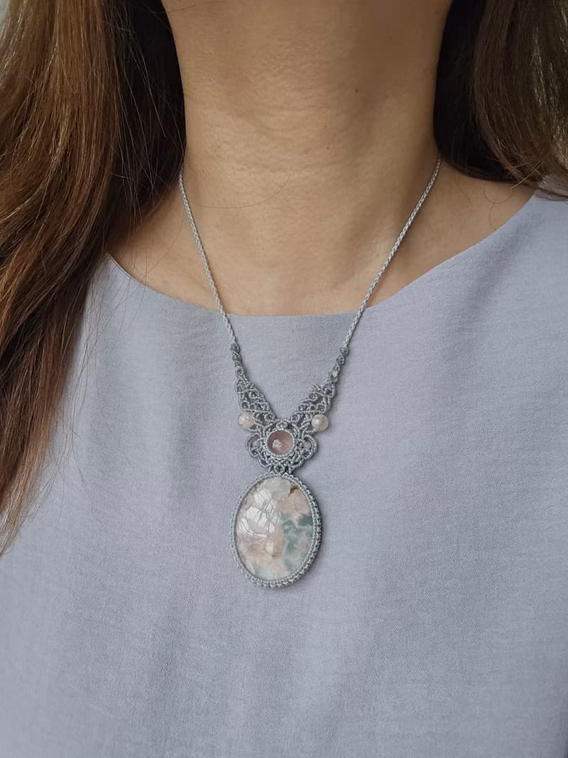 SA52櫻花瑪瑙。粉摩根石。南美蠟線編織項鍊