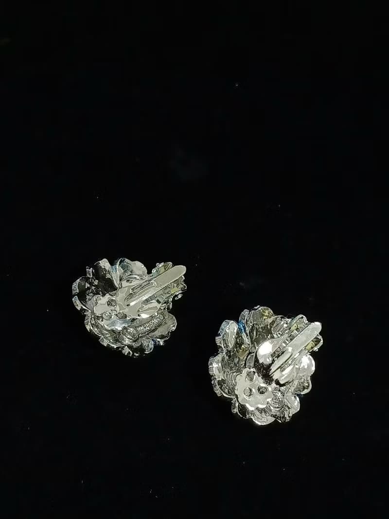 vintage jewelry  Hollycraft  水藍琺瑯花瓣 夾式耳環