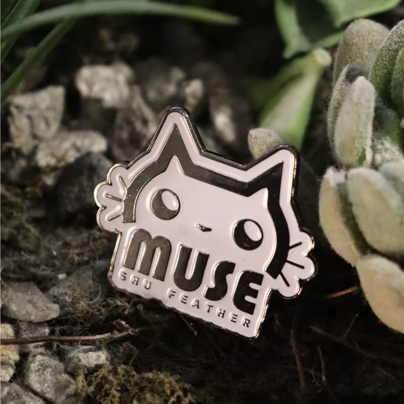 曙MUSE 貓咪頭水泥名片座  送徽章