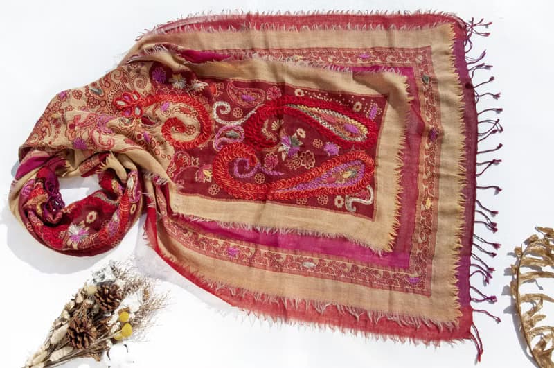 喀什米爾Cashmere/水煮羊毛披肩/針織圍巾/刺繡圍巾/羊絨披巾-花