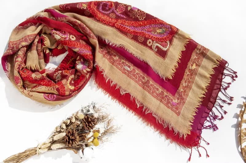 喀什米爾Cashmere/水煮羊毛披肩/針織圍巾/刺繡圍巾/羊絨披巾-花