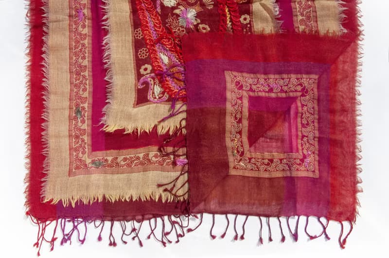 喀什米爾Cashmere/水煮羊毛披肩/針織圍巾/刺繡圍巾/羊絨披巾-花