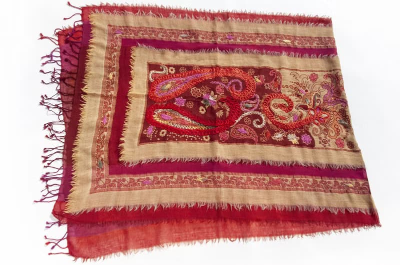 喀什米爾Cashmere/水煮羊毛披肩/針織圍巾/刺繡圍巾/羊絨披巾-花
