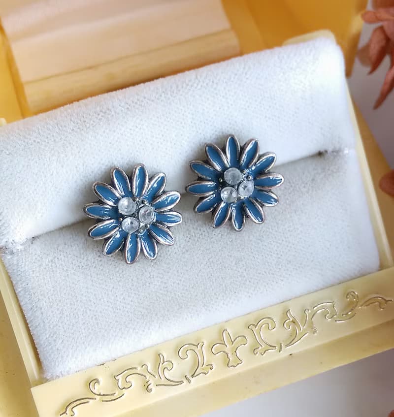 Vintage Jewelry 西洋古董飾品 小巧 小雛菊 小花卉 針式耳環