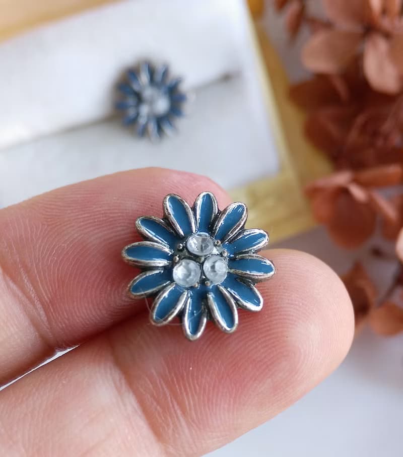 Vintage Jewelry 西洋古董飾品 小巧 小雛菊 小花卉 針式耳環