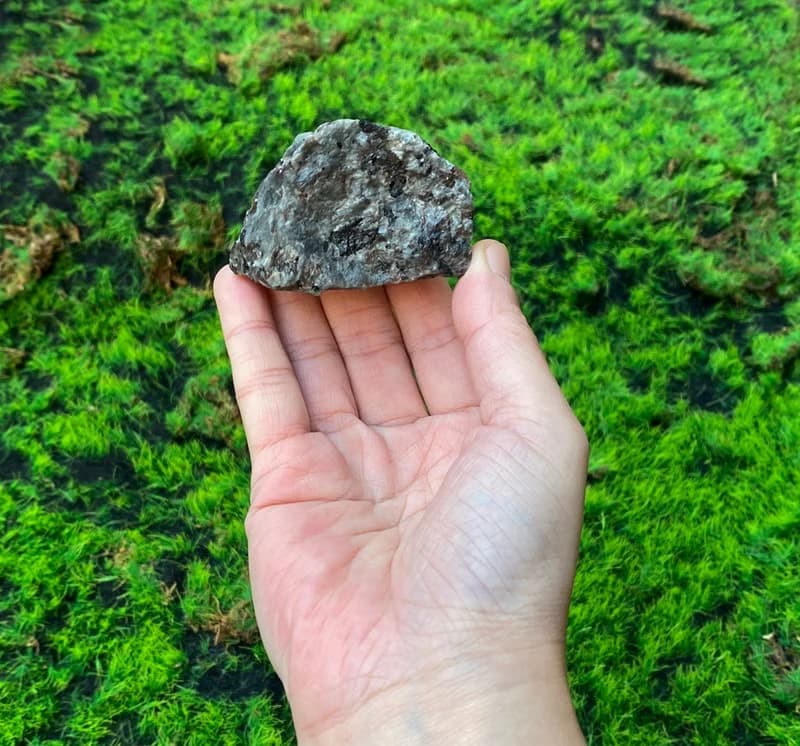 天然原礦火焰石 增智慧 排除負能量 平緩心中雜念