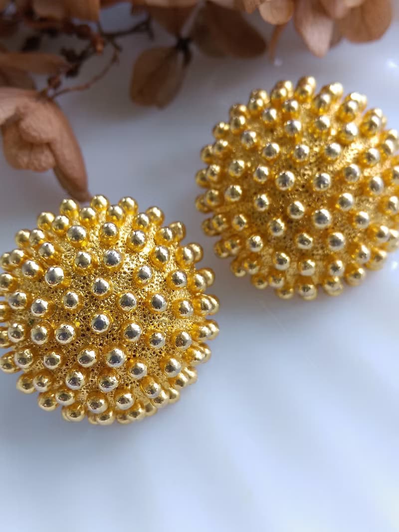Vintage Jewelry 西洋古董飾品 金色 圓形 凸點 夾式耳環