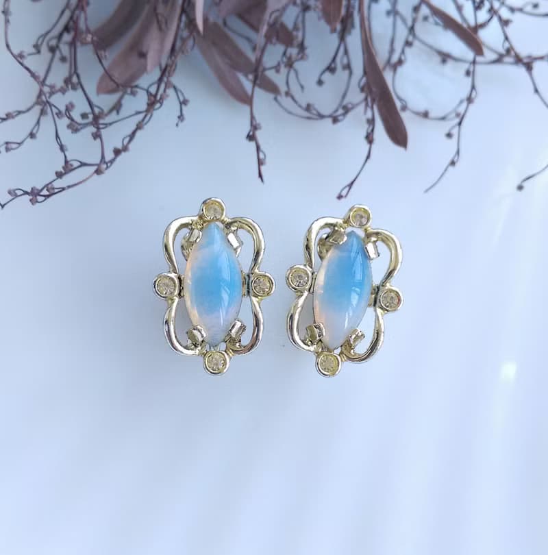 Vintage Jewelry 西洋古董飾品 SARAH COV Sabrina Fair 夾式耳環
