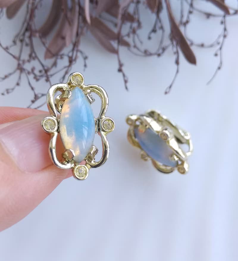 Vintage Jewelry 西洋古董飾品 SARAH COV Sabrina Fair 夾式耳環