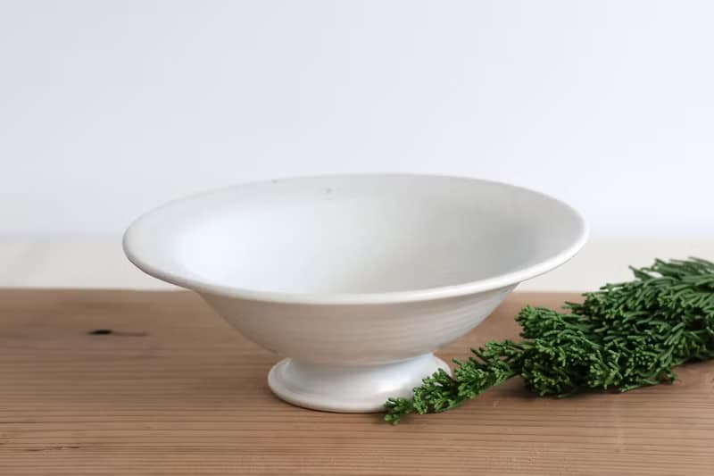 潤白梅灰高足盤