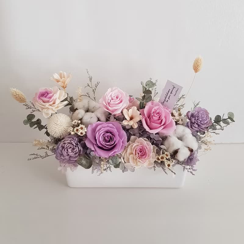 永生花+乾燥花|長盆永生玫瑰桌花|萬用祝賀花 生日 新居 開幕