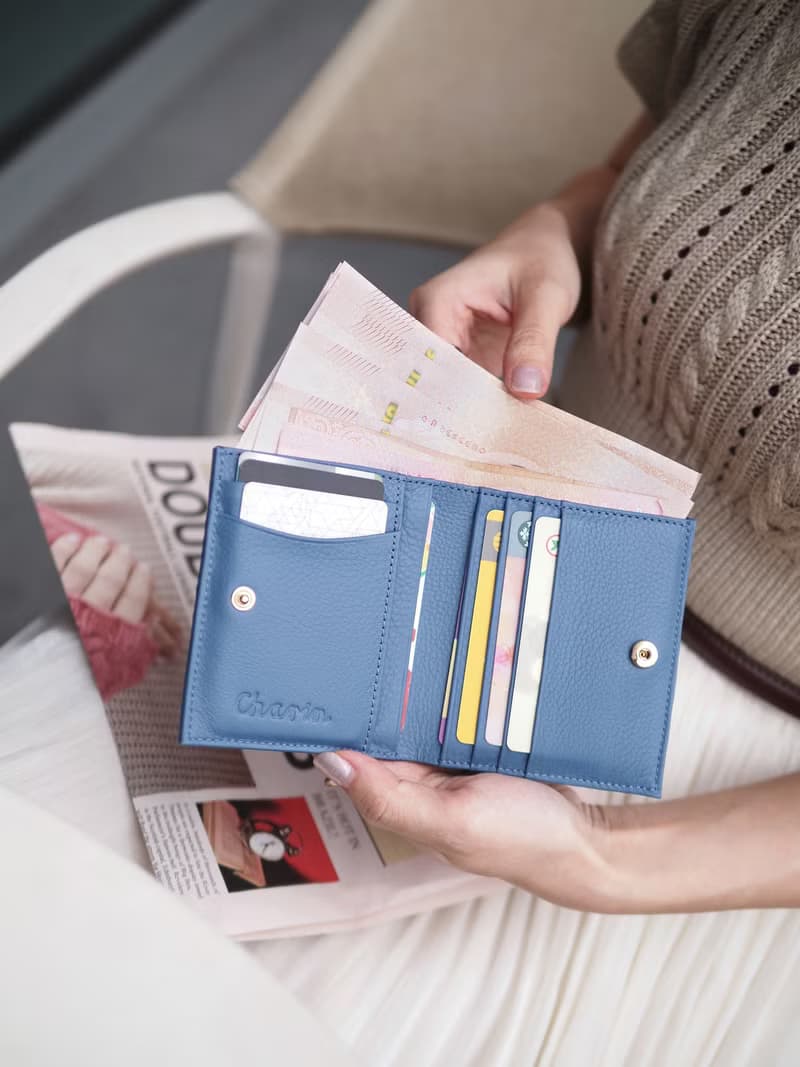Hannah (Sky) : Small leather short wallet, folded wallet, Mini wallet, Blue