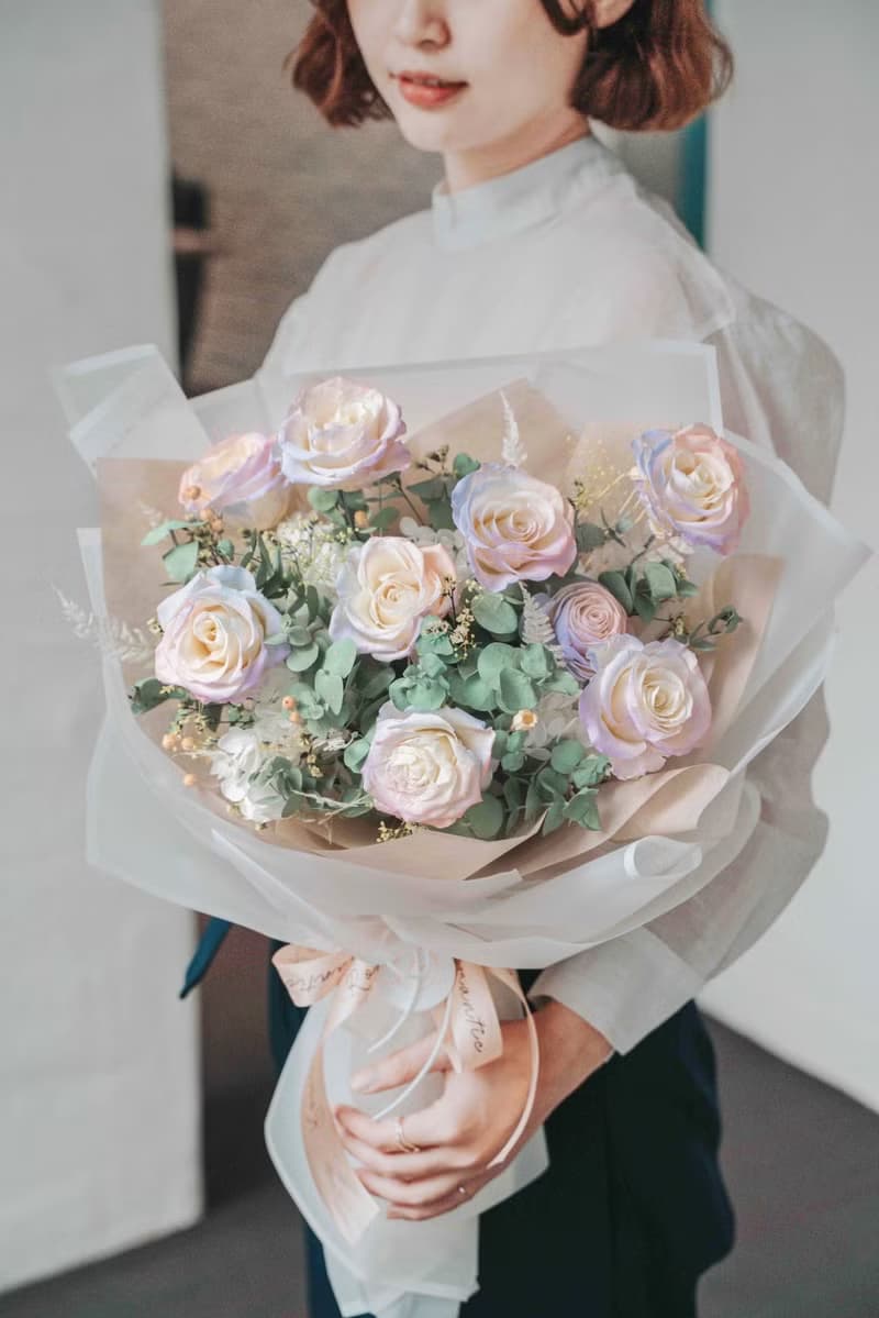 漸層永生玫瑰花束 夢幻色玫瑰 網紅花束 彩虹色玫瑰 美人魚玫瑰