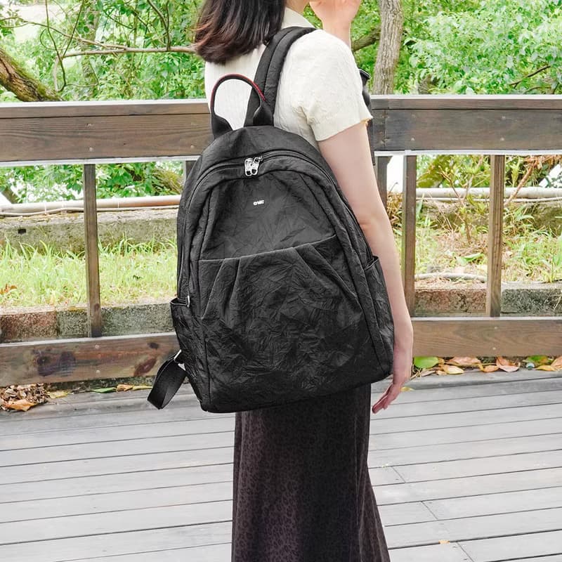 (黑色)輕盈紙感甜美系休閒旅行後背包(大款)33571