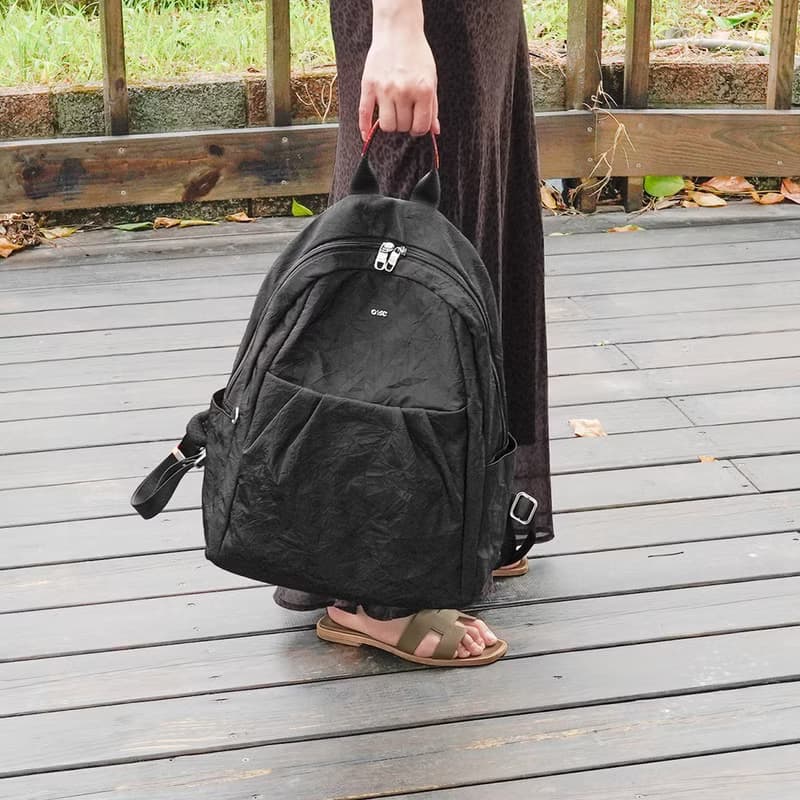 (黑色)輕盈紙感甜美系休閒旅行後背包(大款)33571