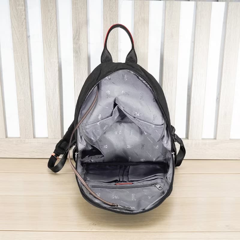 (黑色)輕盈紙感甜美系休閒旅行後背包(大款)33571