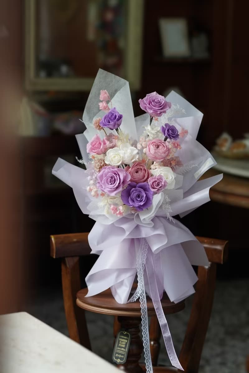 12朵玫瑰花 求婚告白 少女配色 頂級永生玫瑰花花束 韓式包裝花束