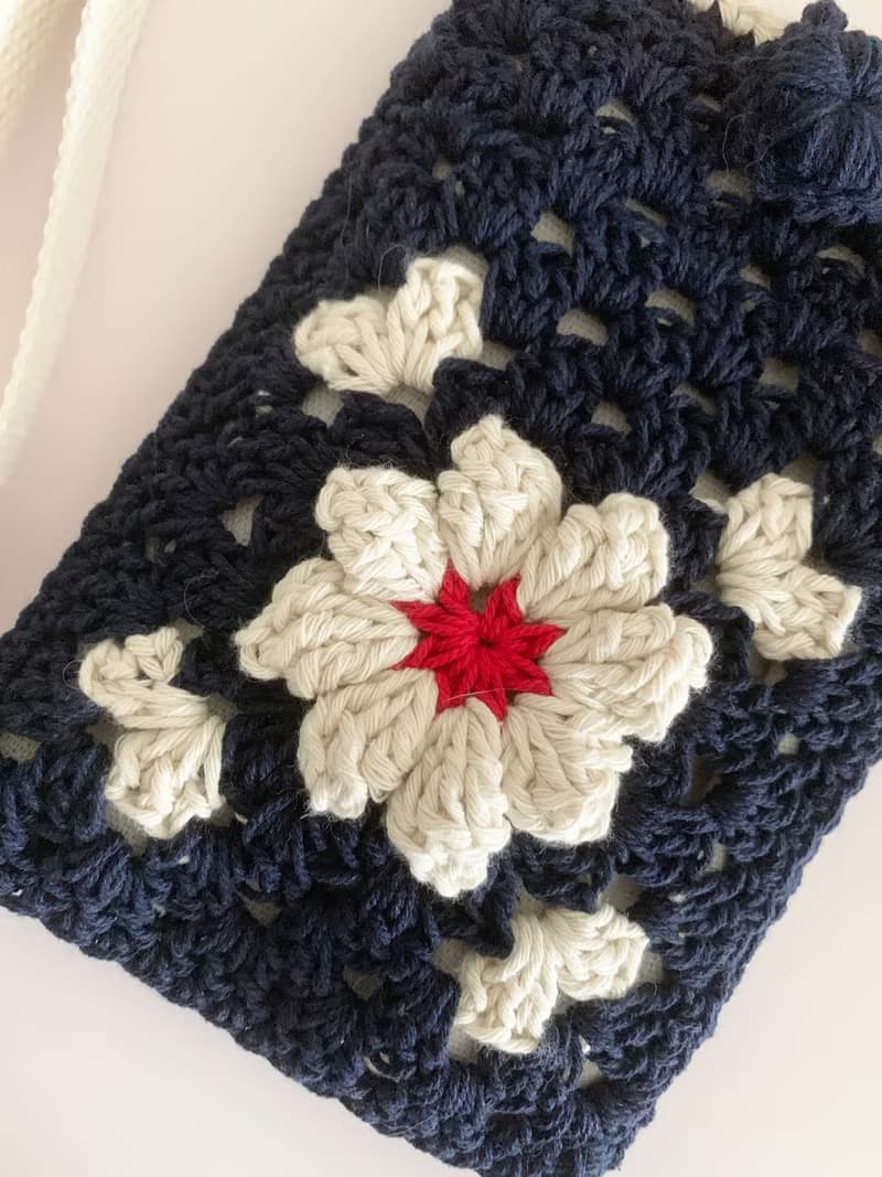 鈎織花斜孭電話袋