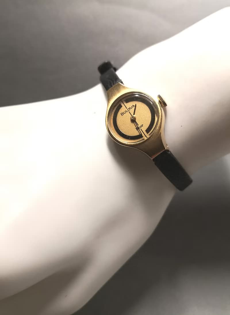 Dior x Bulova 1970s 經典系列金色 /手上鍊/女士表